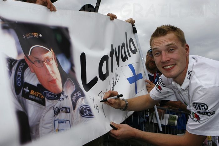 Jari Matti Latvala  Service Park.jpg